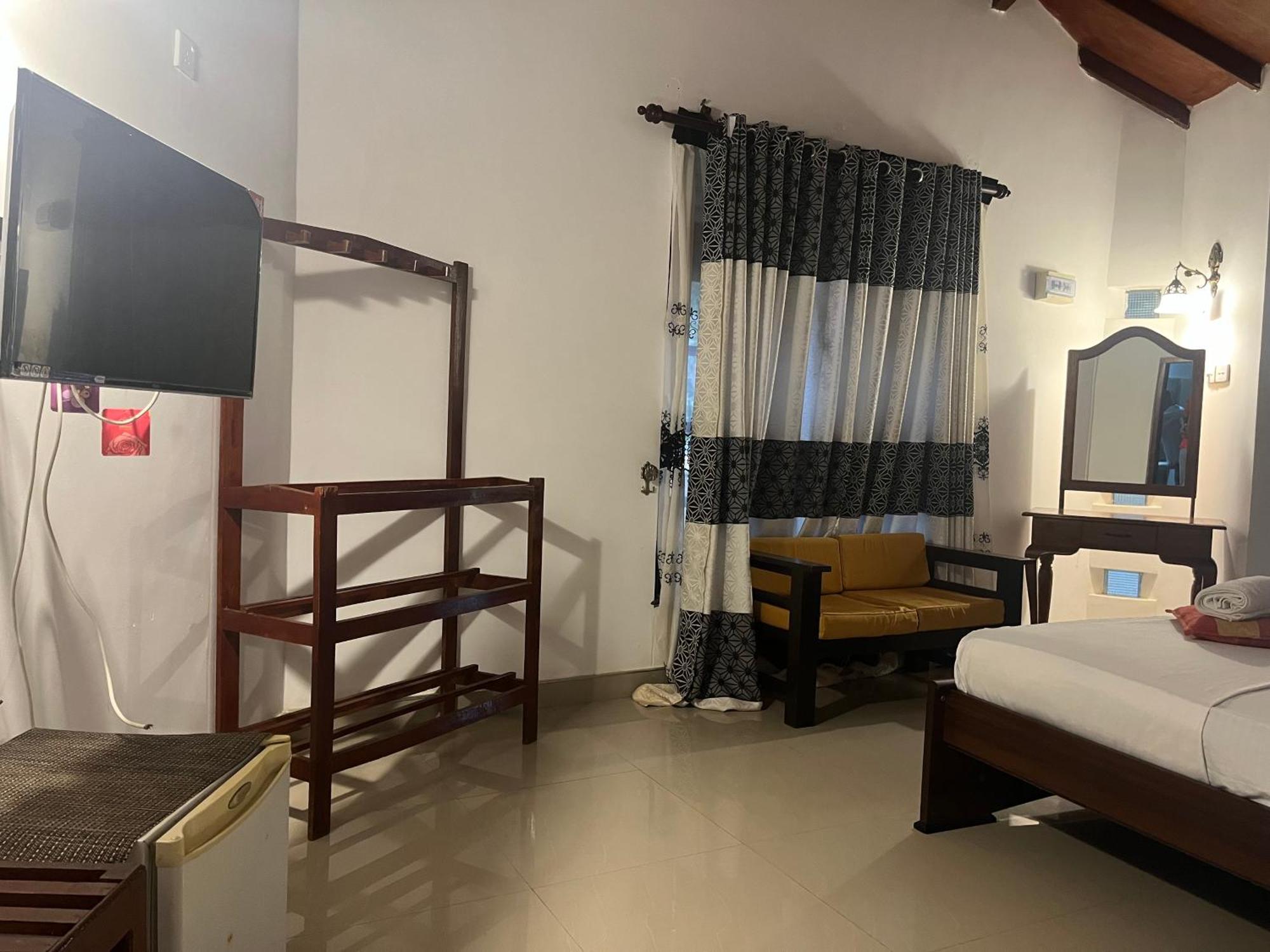 Royal Green Garden - Puttalam Exterior foto